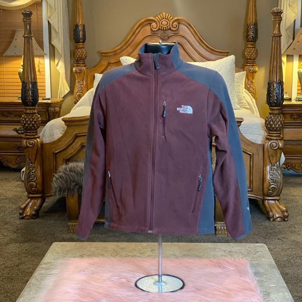North Face Maroon & Gray Windwall Jacket Size Sm